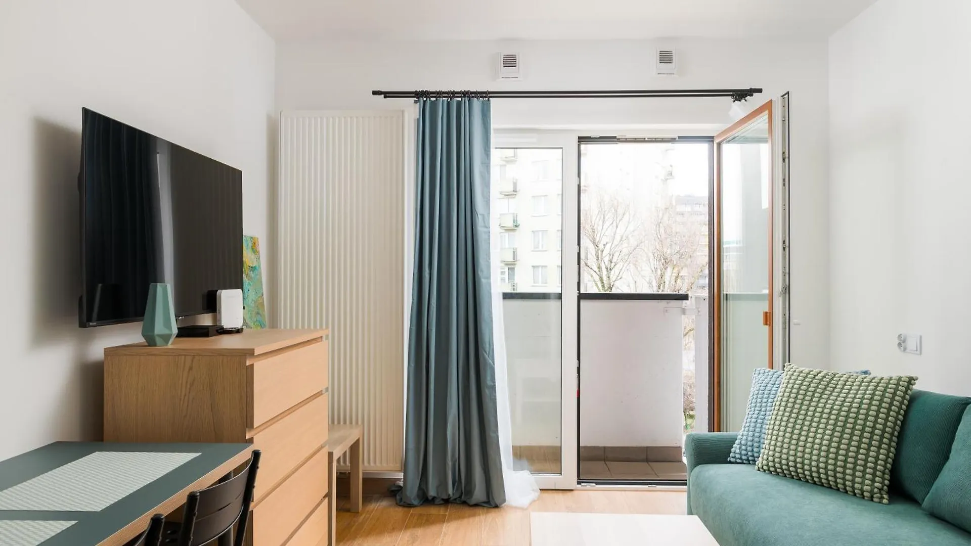 Praga Bliska Pleasant Studio Warsaw Apartment